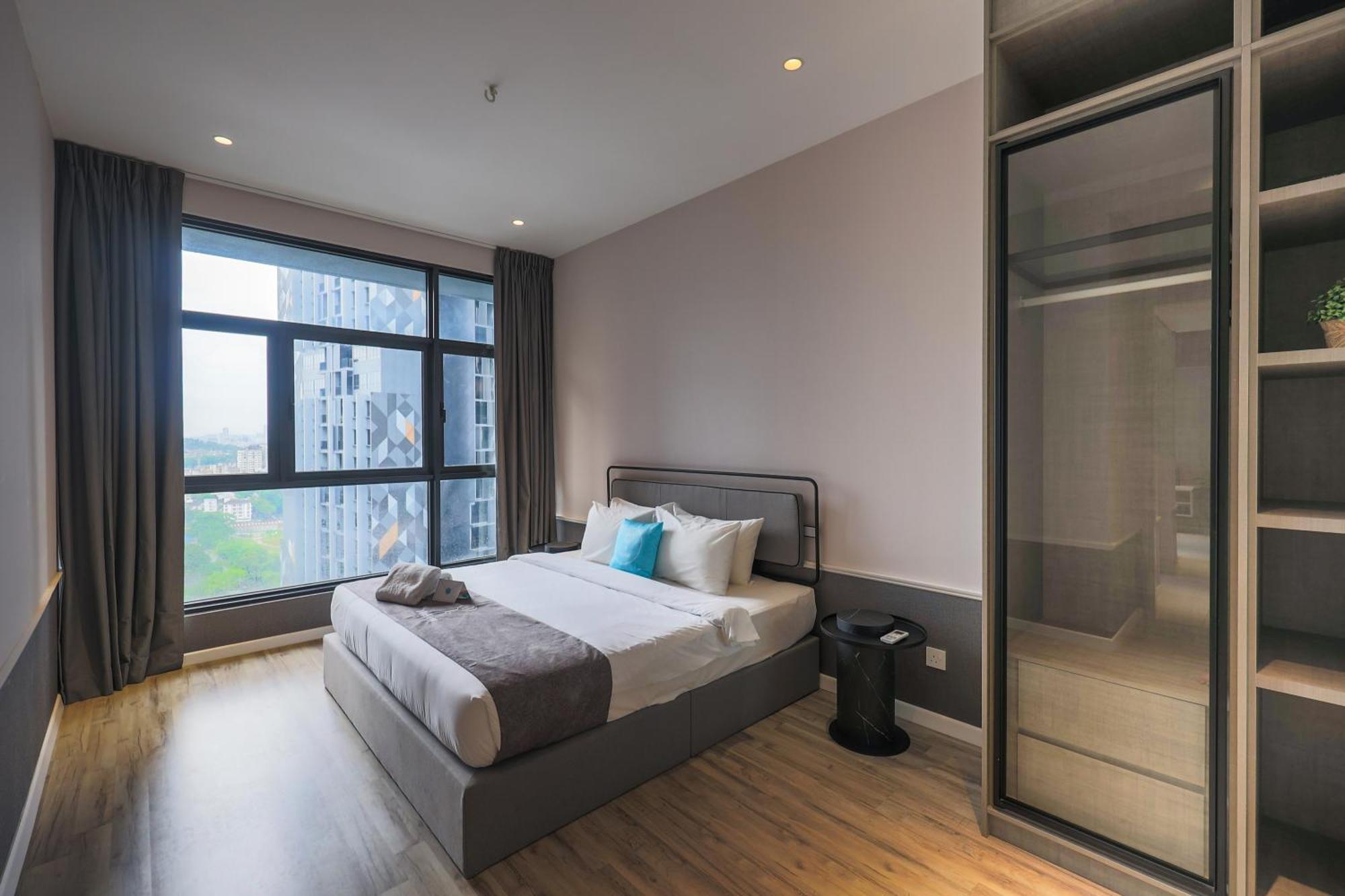 Millerz Square By Mykey Kuala Lumpur Exterior foto A bedroom at the hotel