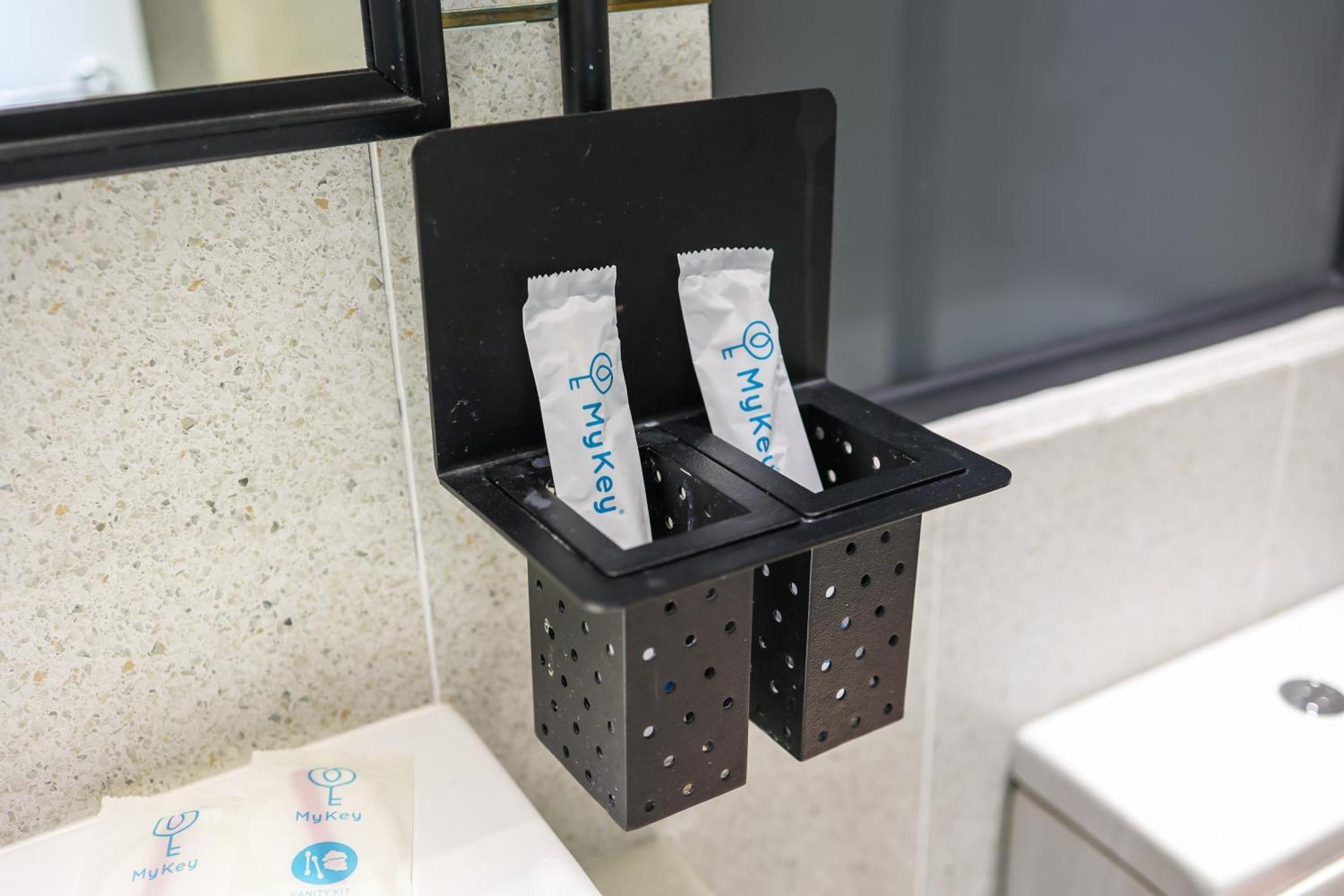 Millerz Square By Mykey Kuala Lumpur Exterior foto A shower gel dispenser